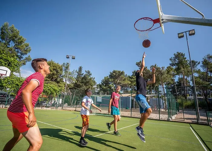 Tatil parkı Valamar Jezevac 4*