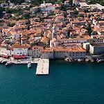 Holiday park Valamar Jezevac 4*