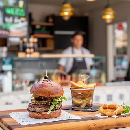 Valamar Jezevac פארק נופש קרק