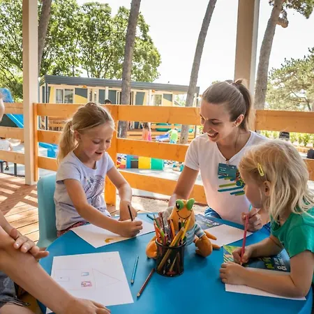 Valamar Jezevac Üdülőpark 4*