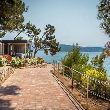 Valamar Jezevac 4*