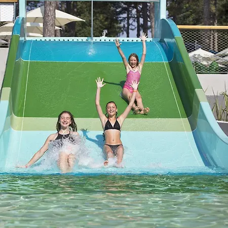 Valamar Jezevac Tatil parkı 4*